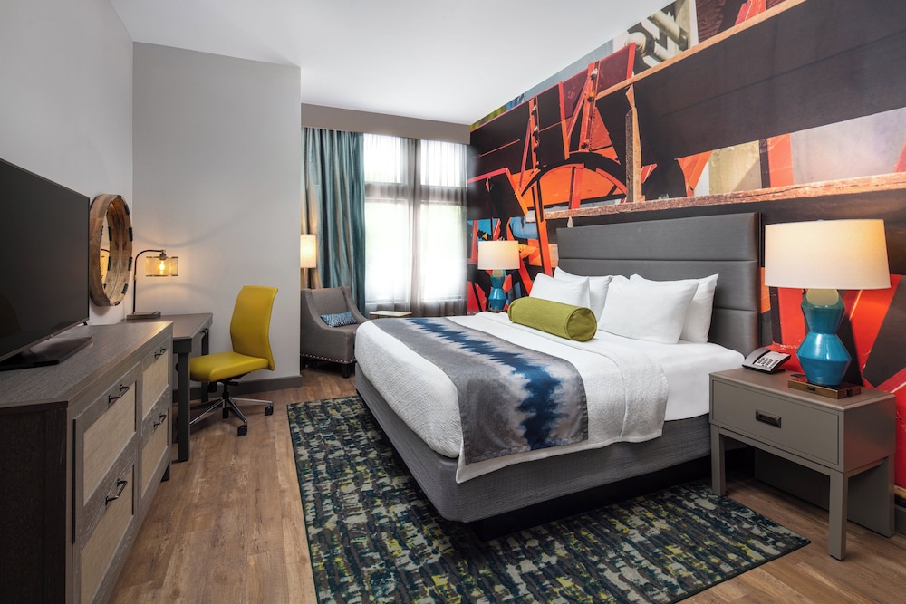STANDARD, KING BED, ANNEX