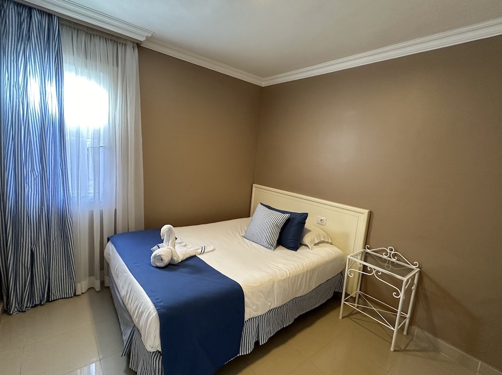 La Quinta Park Suites 10/57