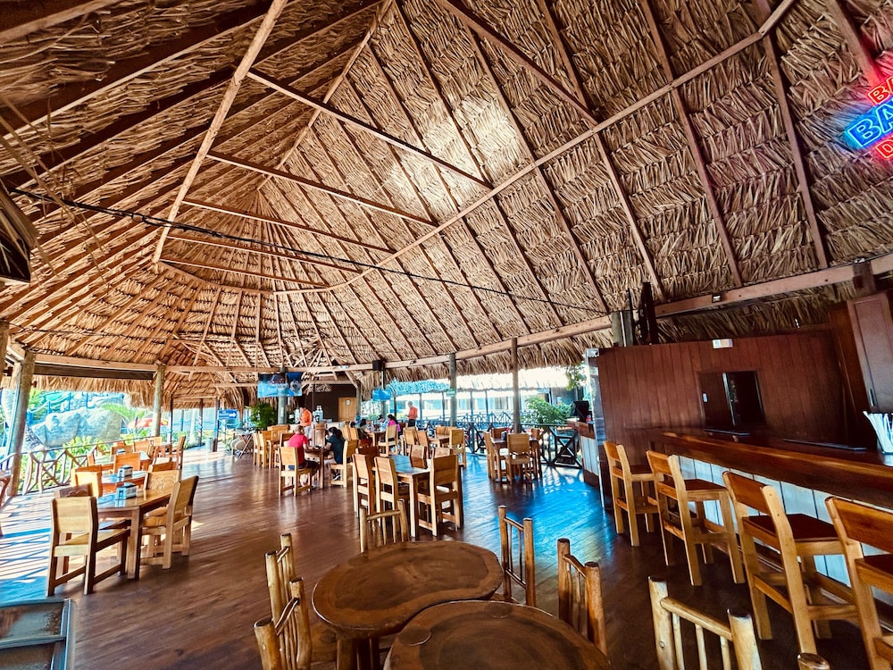 Hotel Mansion del Rio 33/50