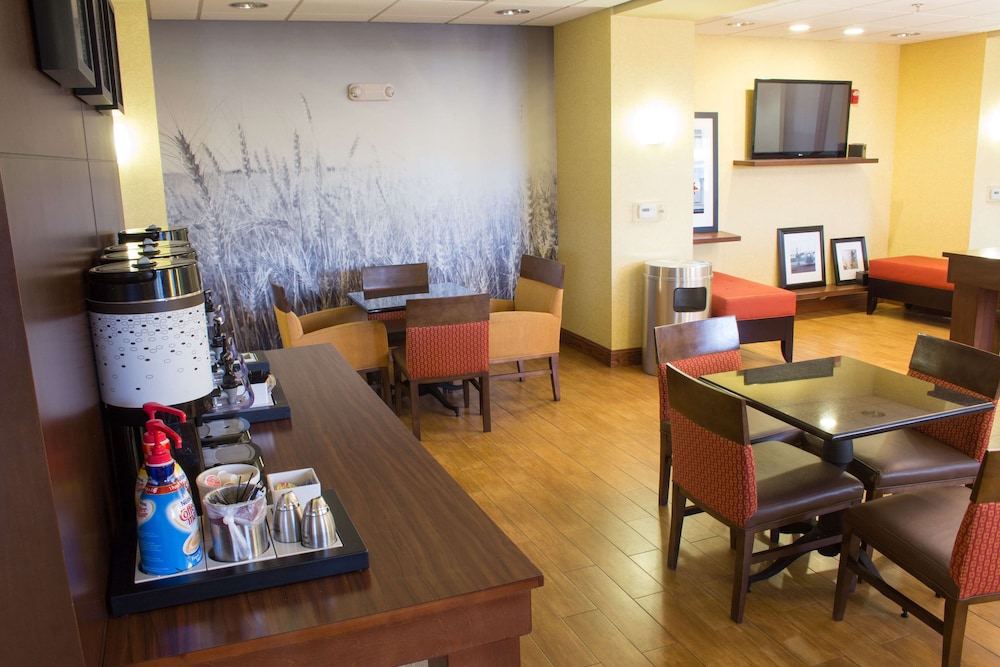 Hampton Inn Junction City Kansas 35/39