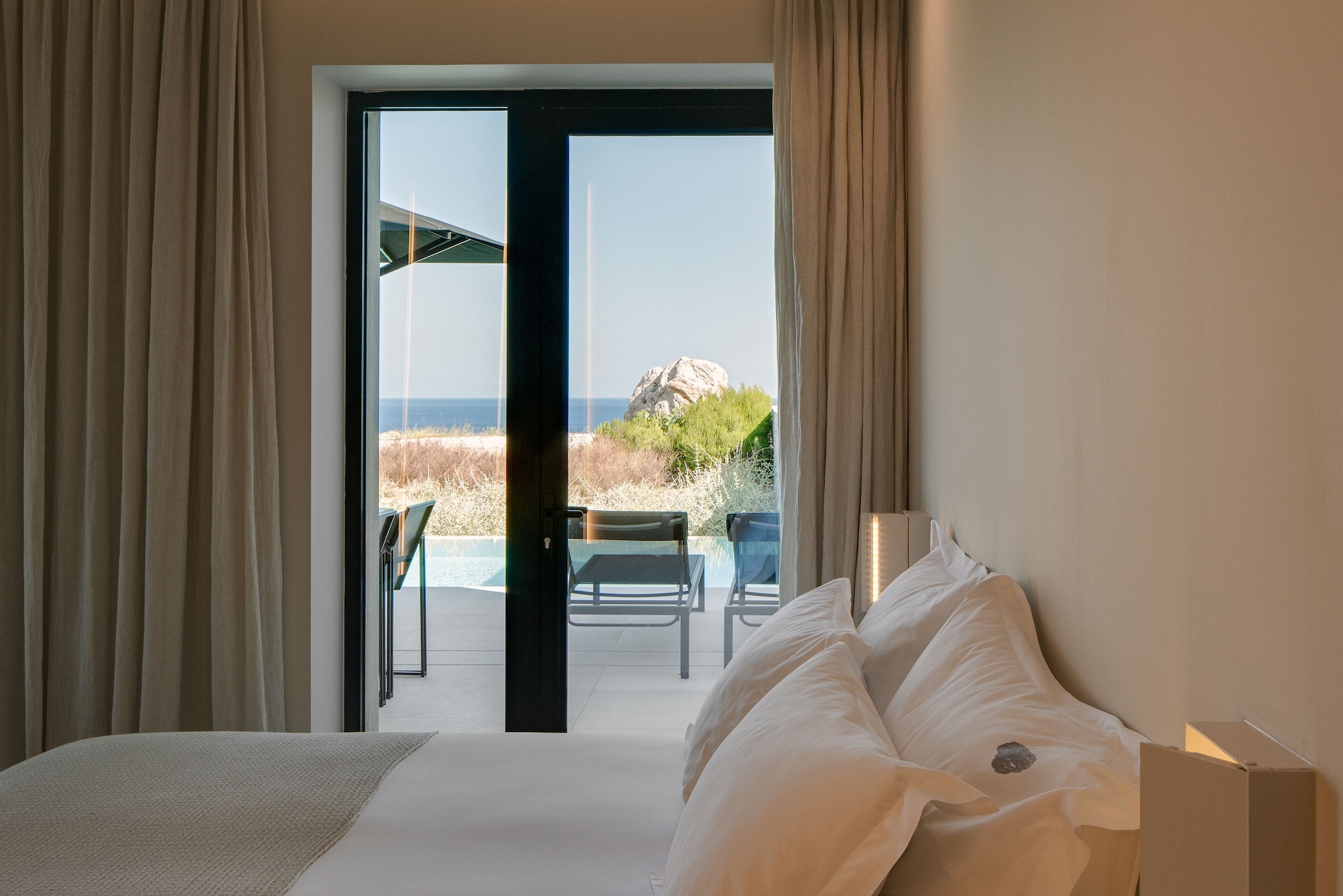 2 Bedrooms, Villa, 2 King Beds, Ocean Front