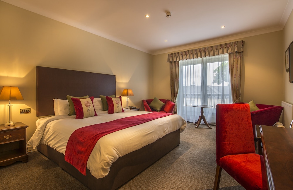 Best Western the Three Swans Hotel 7/69