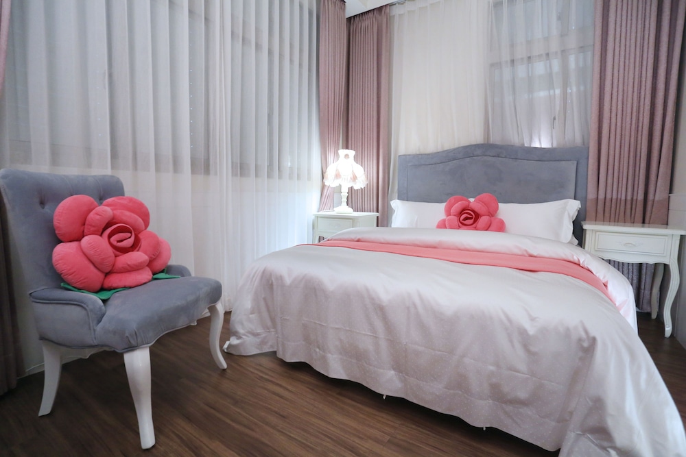 Campestral Garden B&B 10/26