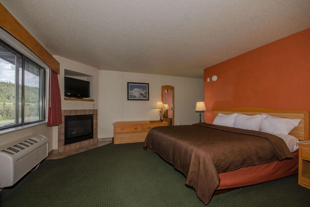 AmericInn by Wyndham Silver Bay 15/59