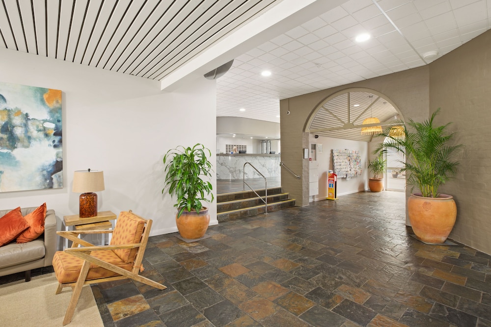 PORT PACIFIC RESORT 47/66