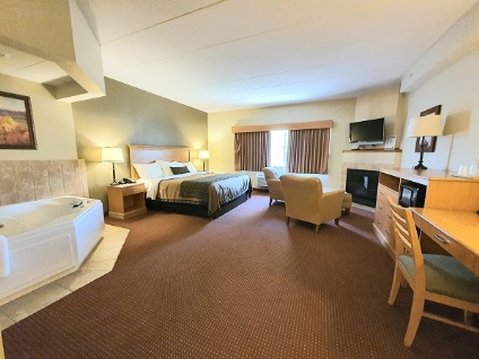 AmericInn by Wyndham Waconia 54/80