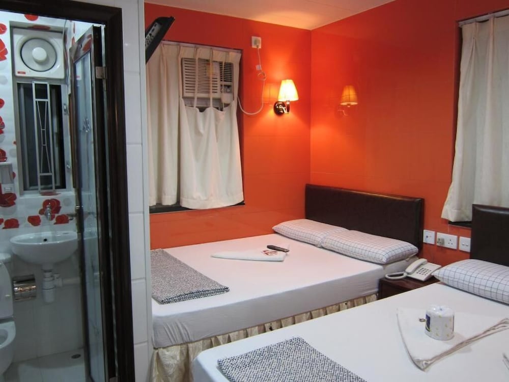 Woodstock Hostel 38/52