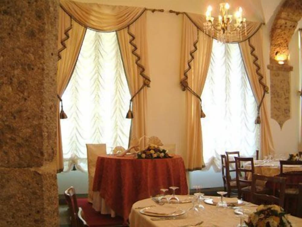 Hotel Il Cavalier D Arpino 38/62