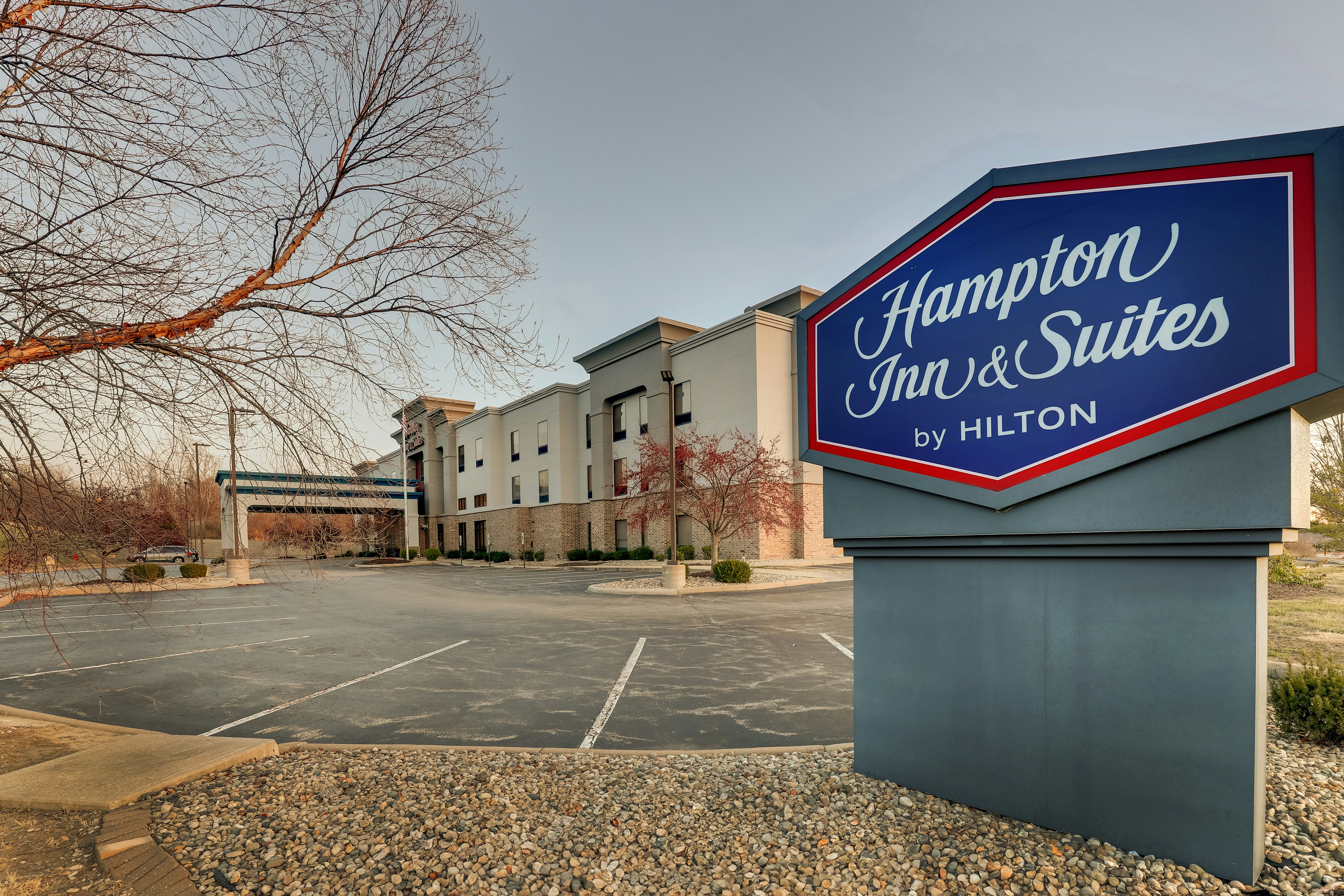 Hampton Inn & Suites St. Louis-Edwardsville 14/69