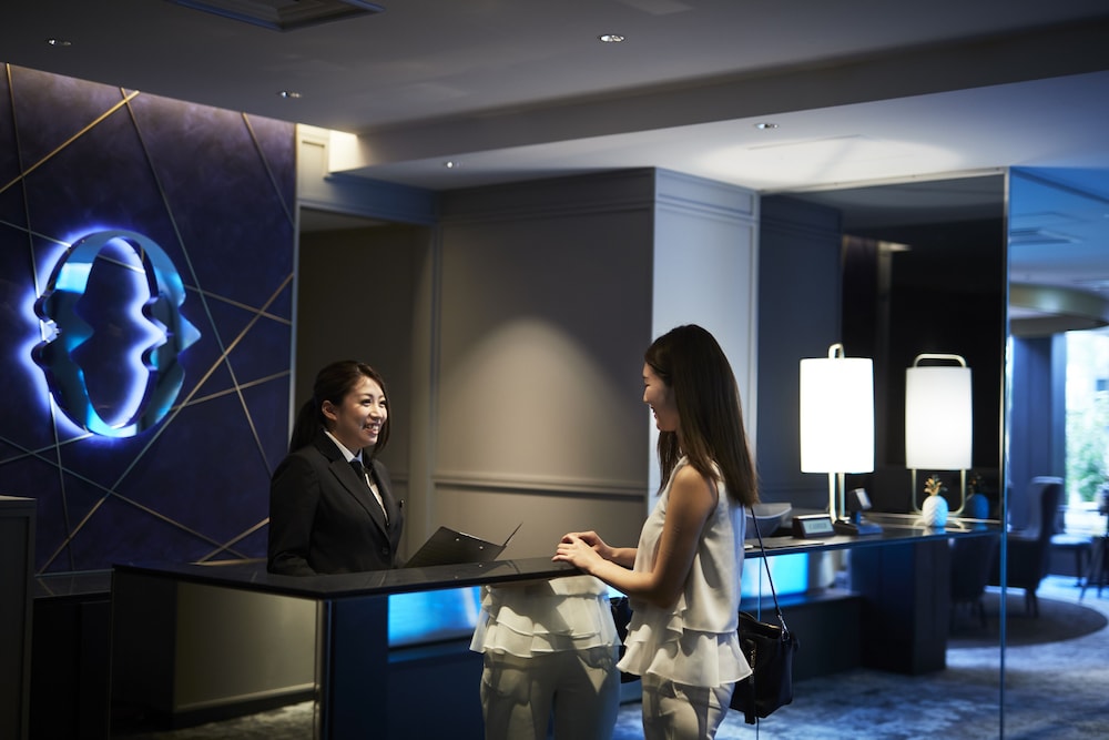 Cross Hotel Osaka 30/32