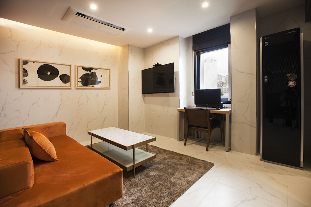 Busanjin Brown-Dot Hotel 33/50