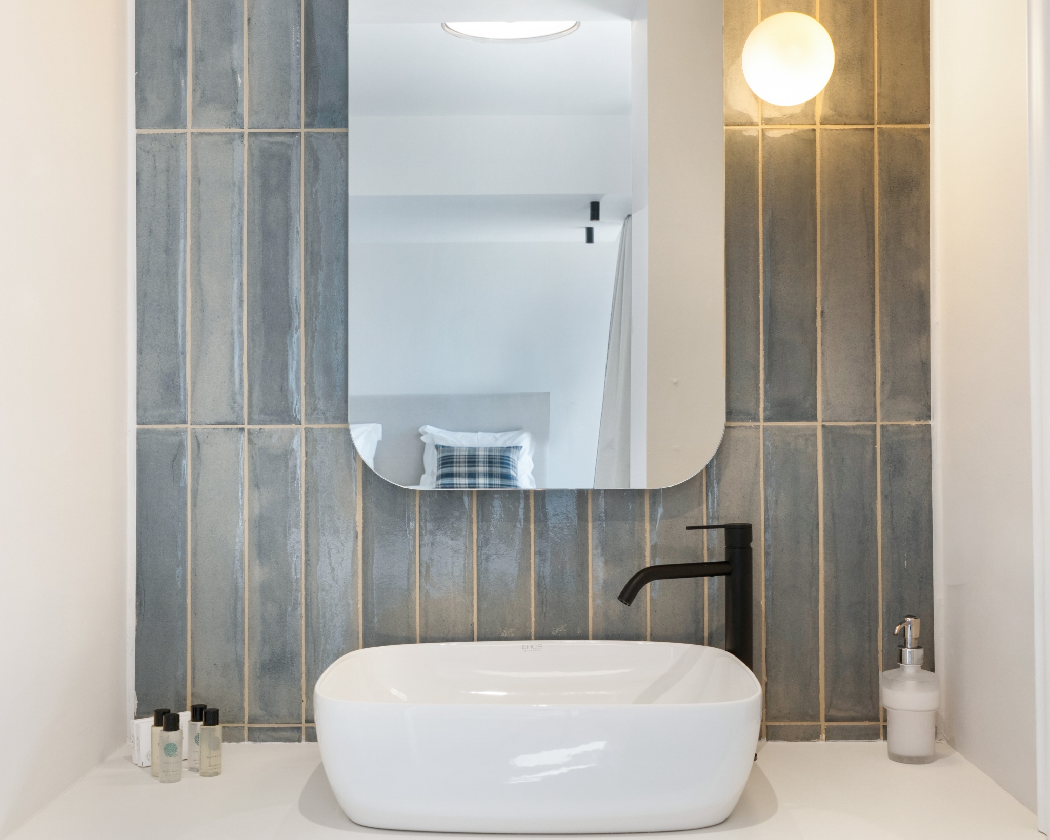 Azure Sea View Suite، Metaxa Hotel, Urban Boutique Living 8/9