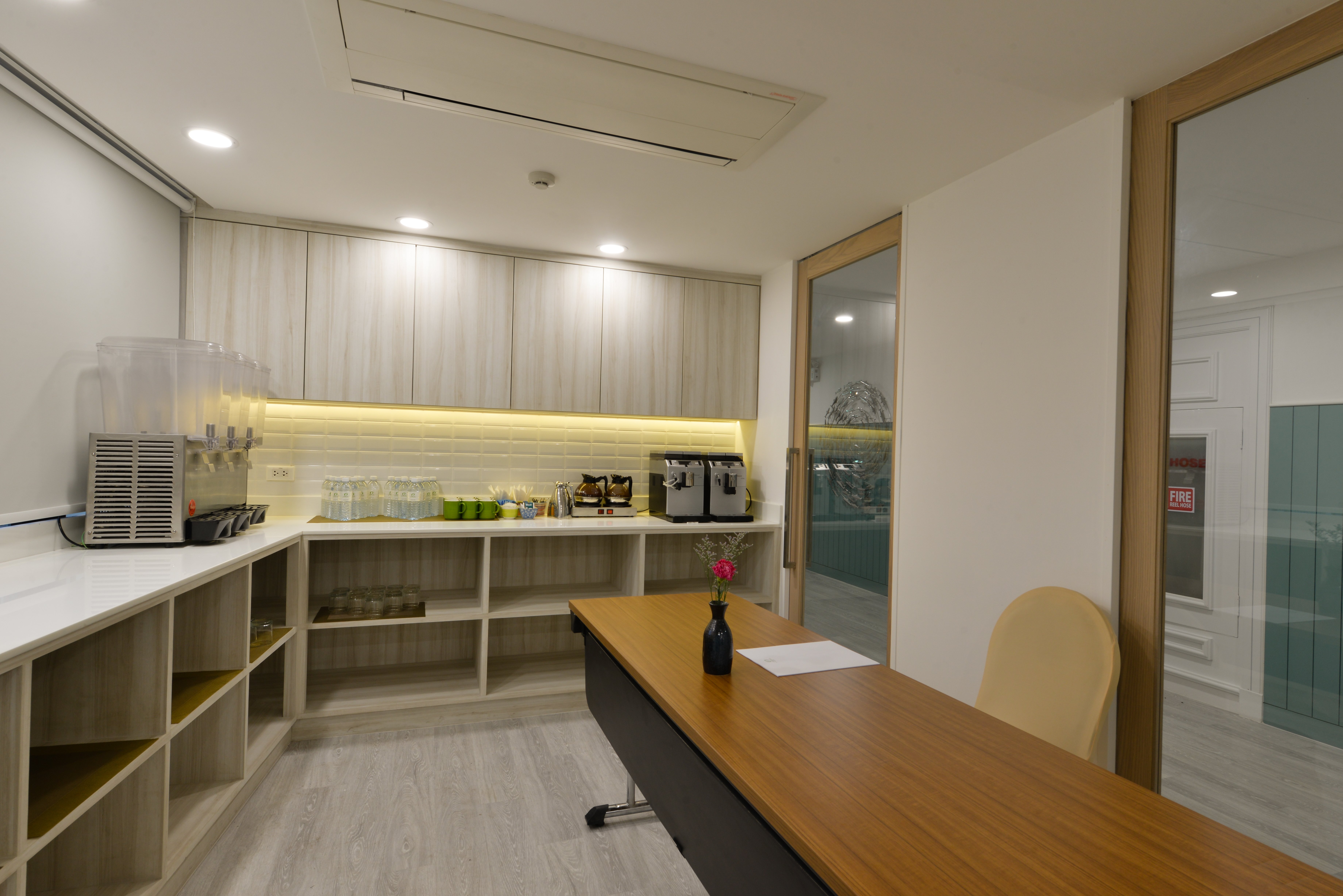 Oakwood Hotel and Residence Bangkok 33/57