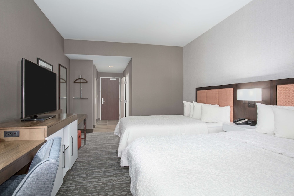 Hampton Inn Suites Denver Downtown 14/46