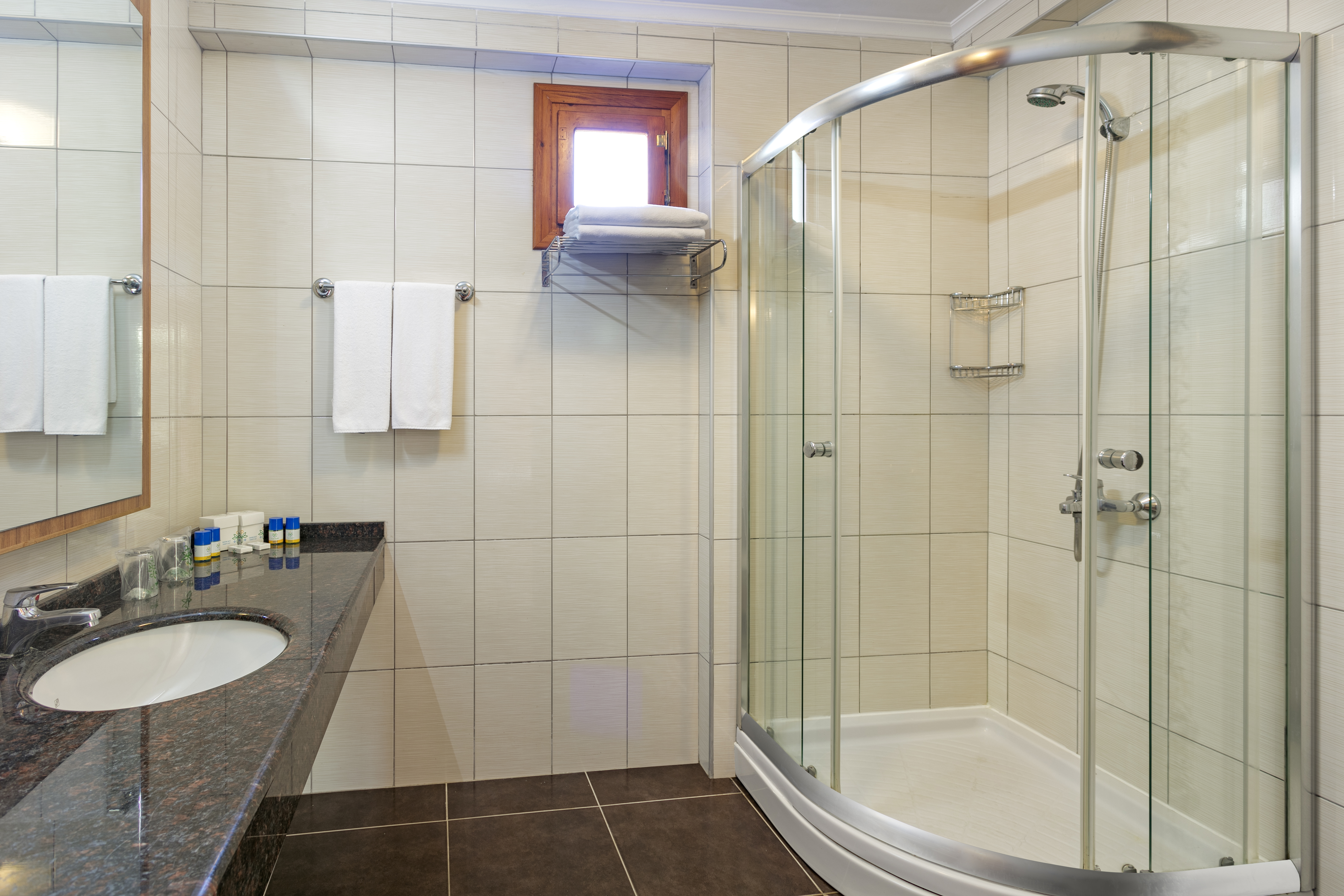ROOM, DOUBLE BED, ANNEX