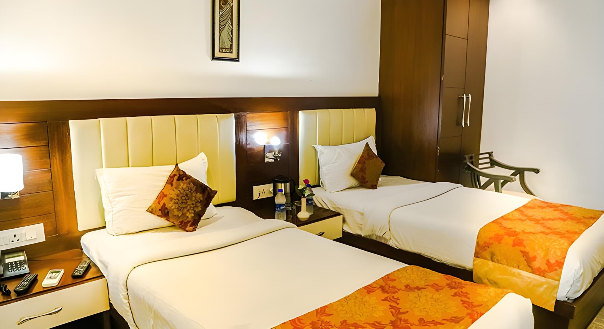 Executive, Twin Beds