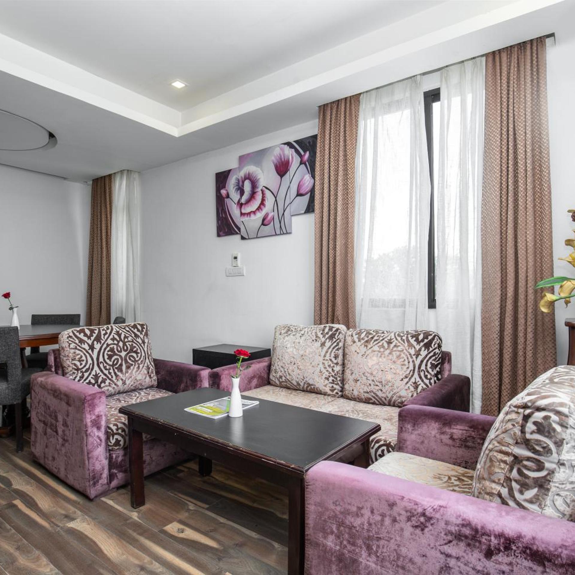 Mahabir Palace 22/40