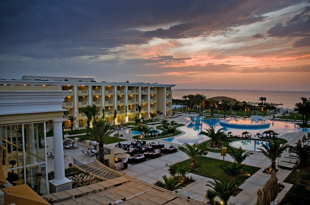 Royal Thalassa Monastir 66/73