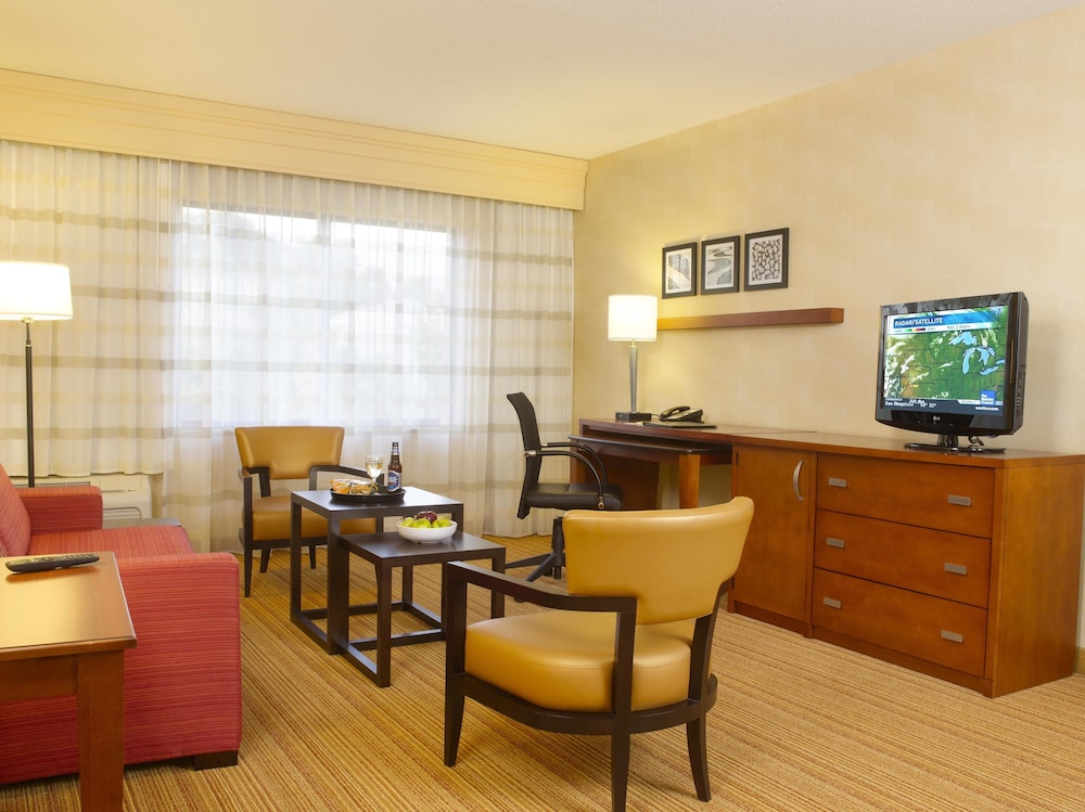 Courtyard by Marriott Philadelphia Langhorne 34/47