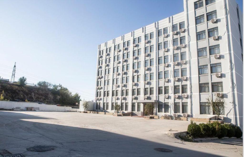 Vienna Hotel (Weihai North High-Speed Railway Station Bathing Beach Shandong University), Weihai 2/23