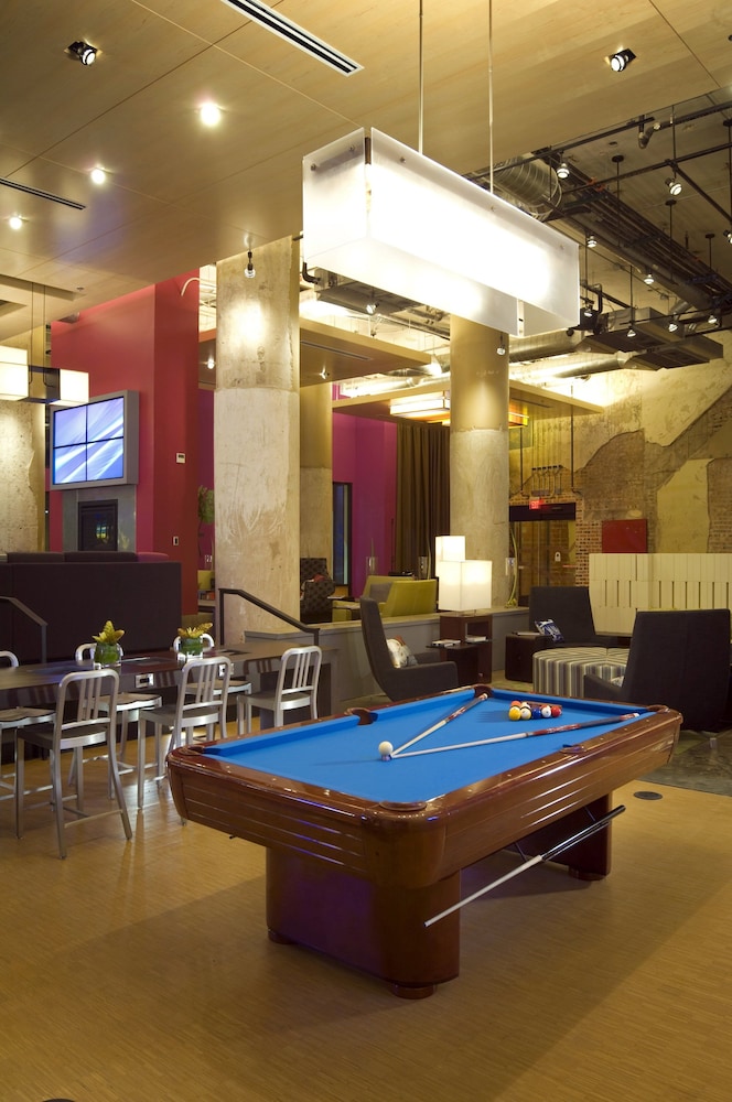 Aloft Dallas Downtown 37/49