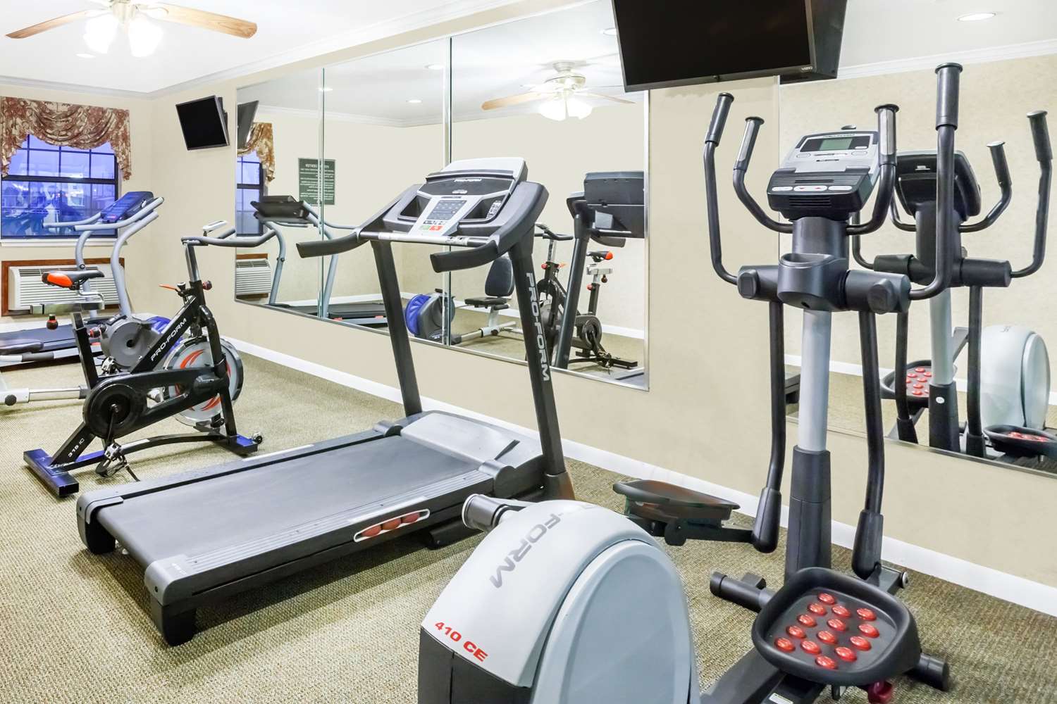 Sleep Inn & Suites Searcy near University 19/24