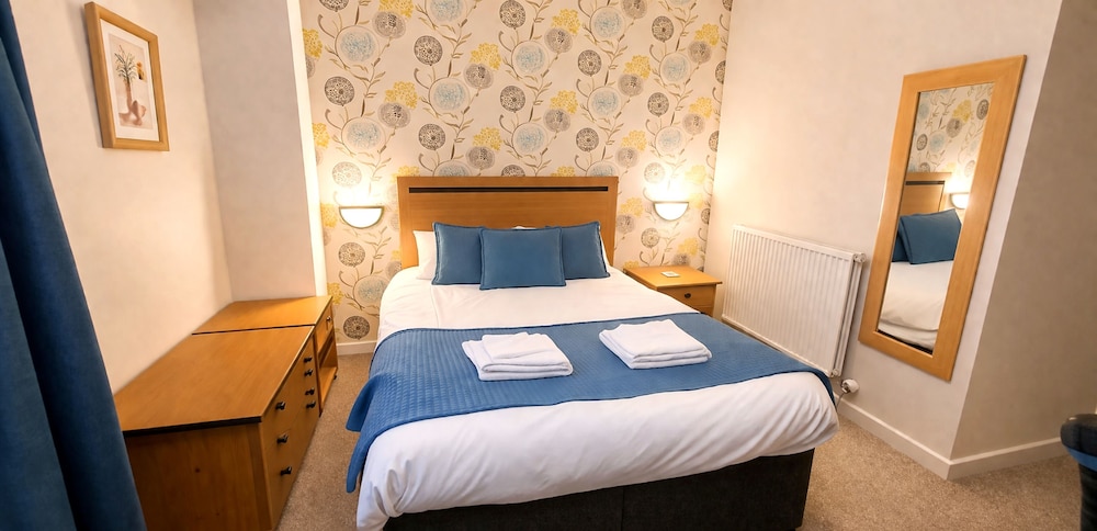 Superior, Double Bed, Brae Hotel 2/10