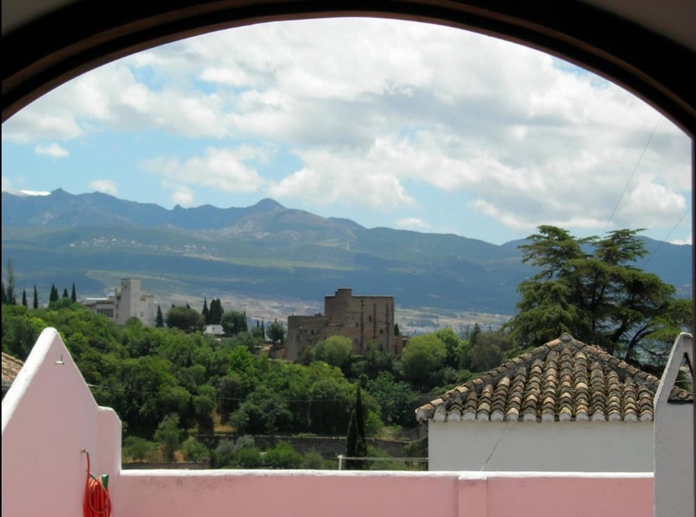 Hotel Santa Isabel La Real 2/66