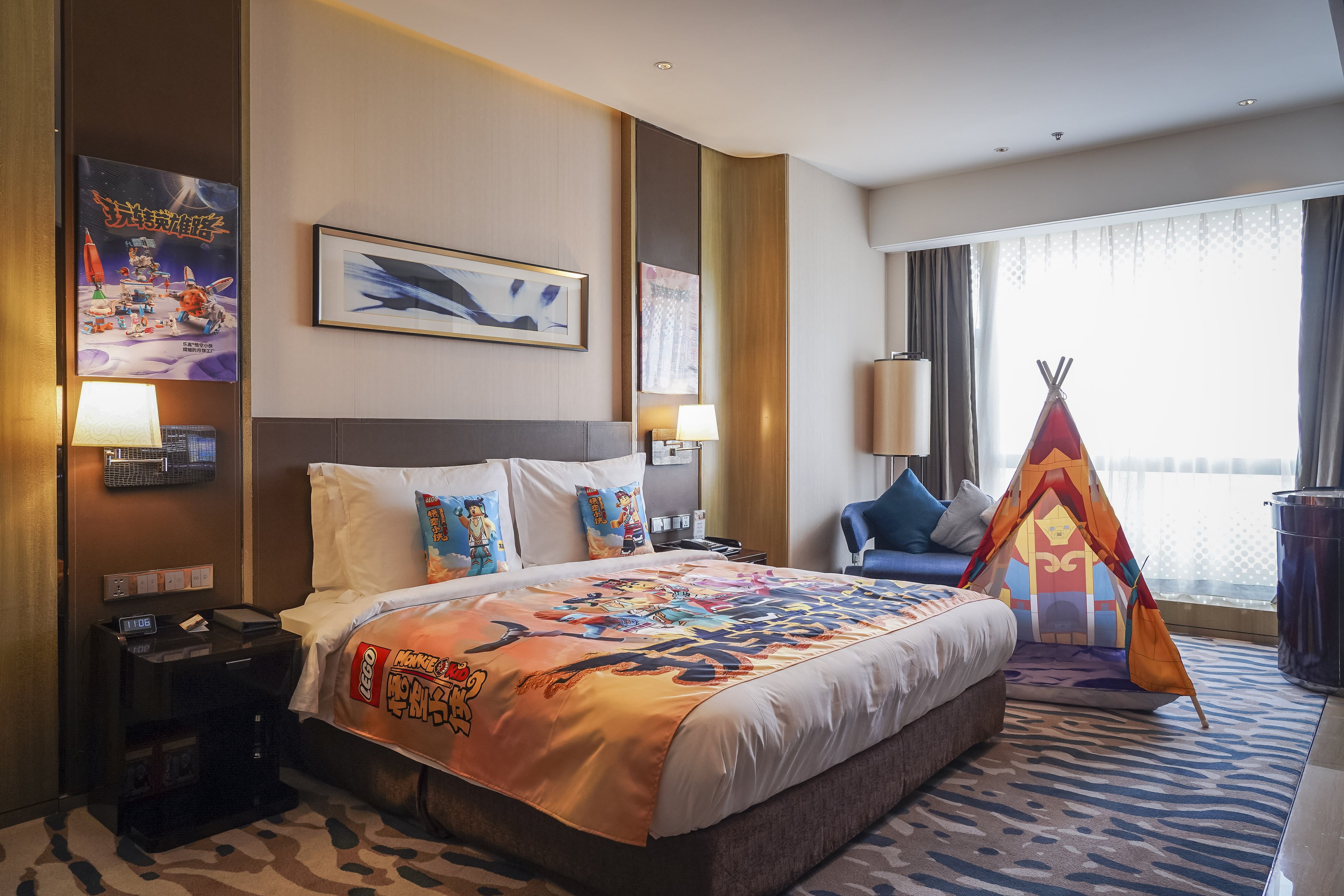 CROWNE PLAZA DALIAN SPORTS CENTER 11/50
