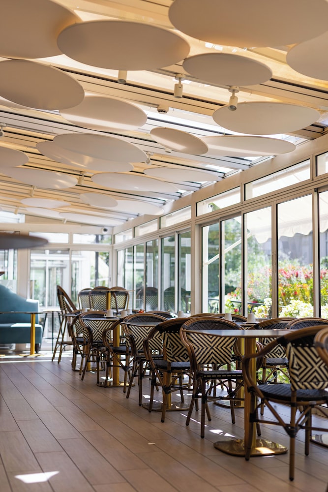 Hotel Verlaine Cannes 31/44