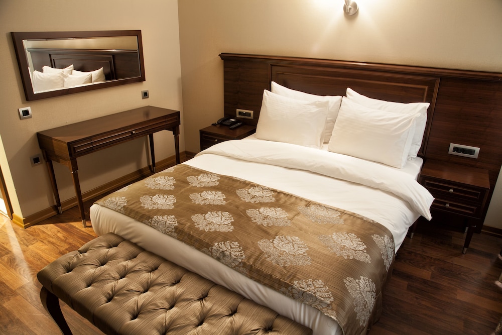 Crestium Taksim Prive & Spa 37/62