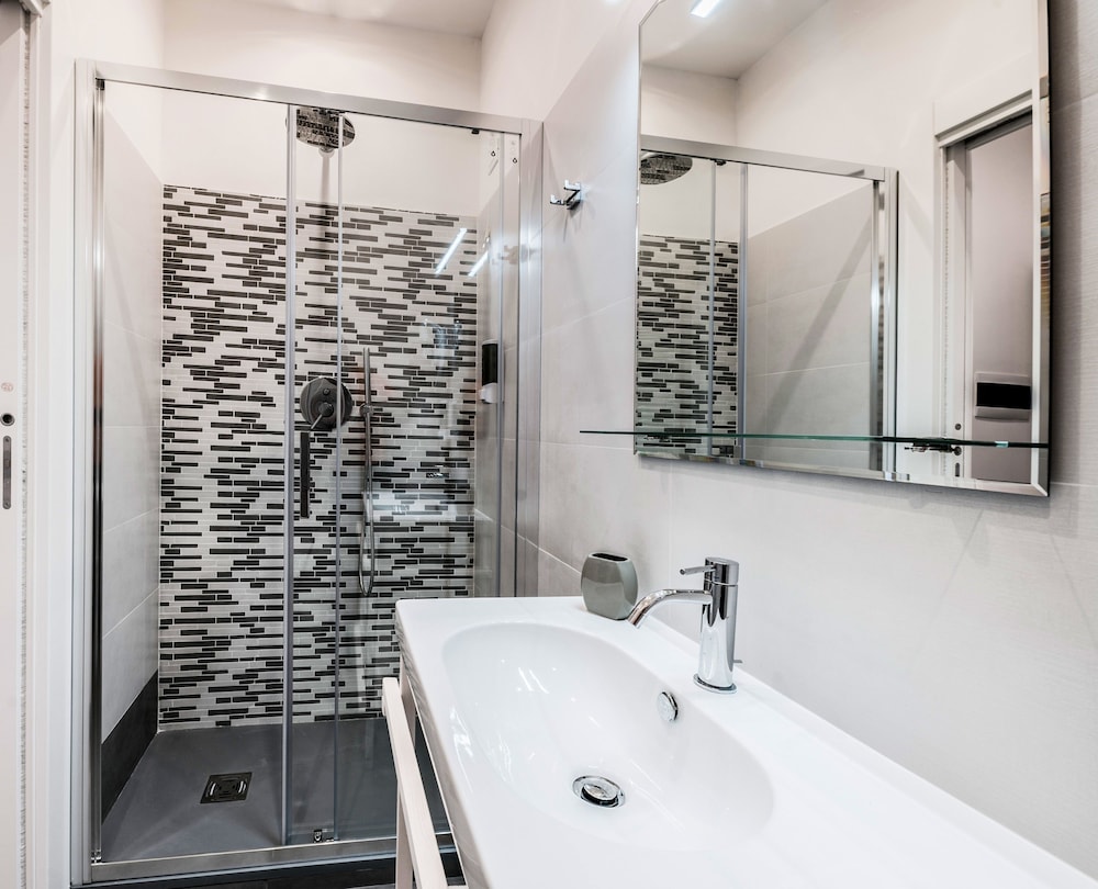 Lele Rooms San Lorenzo 46/50