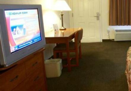 Premier Inns Tolleson 19/20