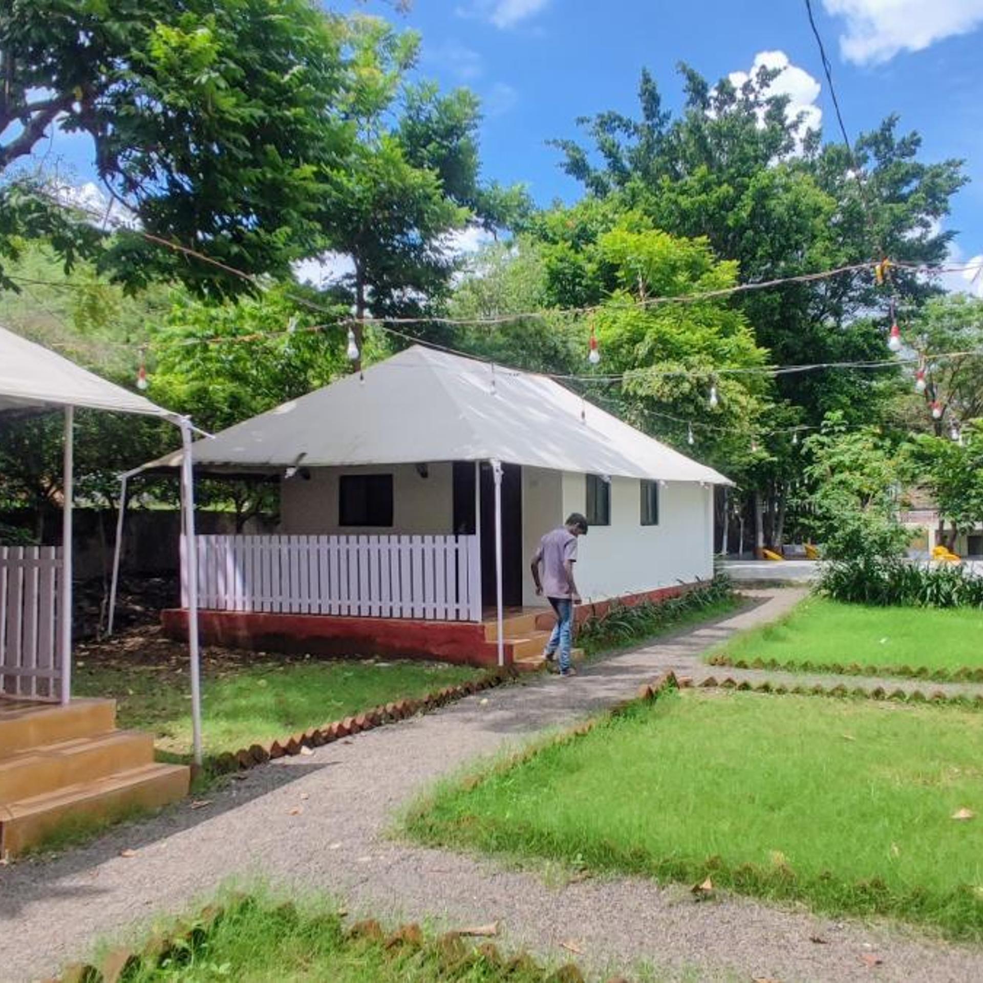 Hiranya Resorts 41/45