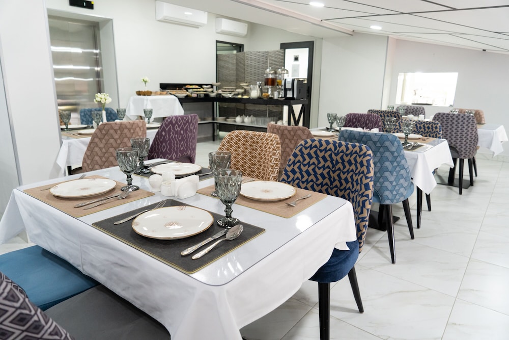 Nuovo Boutique Hotel 68/80