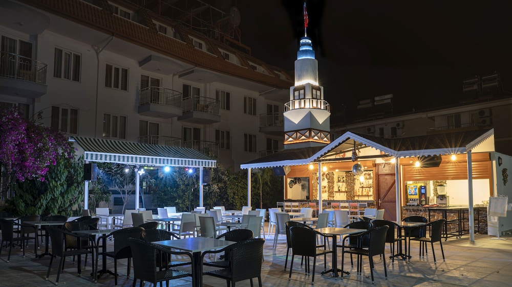 Akdora Resort and Spa ( ex Palmiye Garden) 28/32
