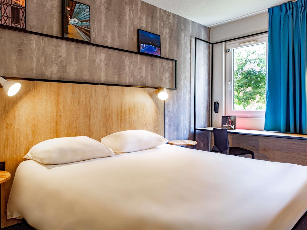 Ibis Tours Sud 21/67
