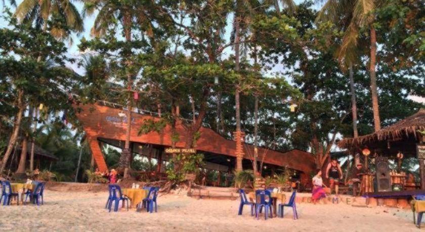 Golden Pearl Beach Resort 25/53