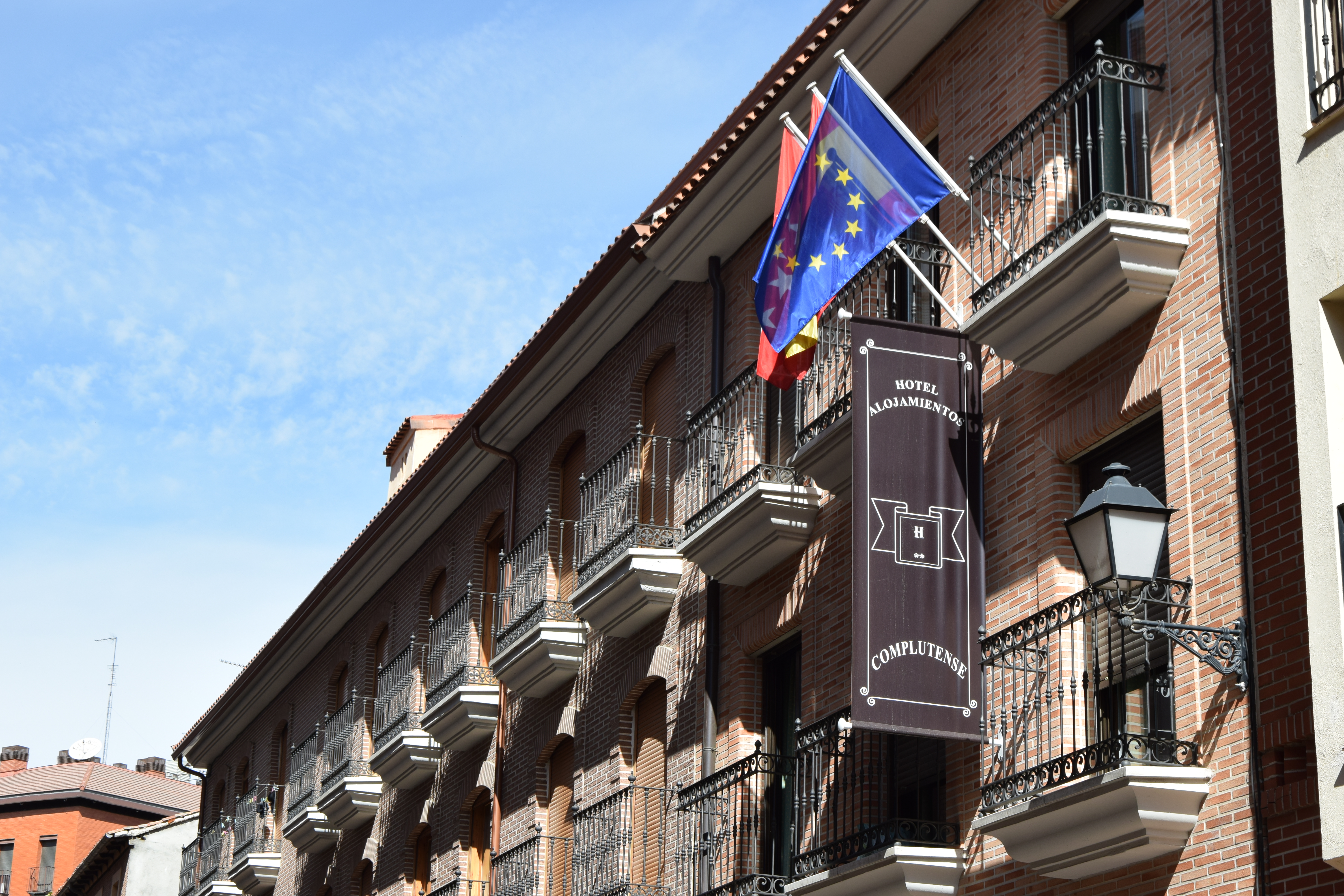 Hostal Complutense 2/28