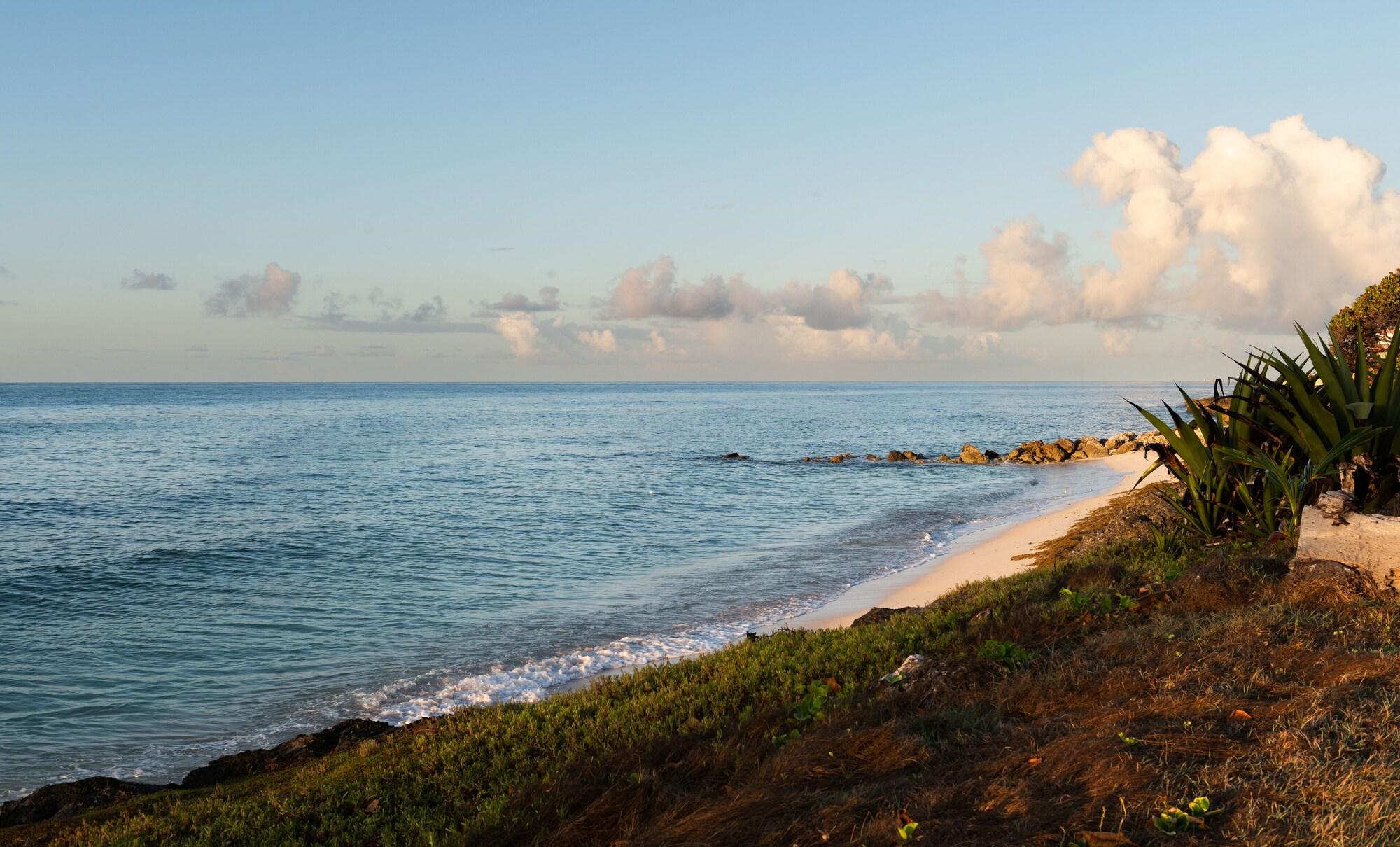 South Point Barbados 48/58