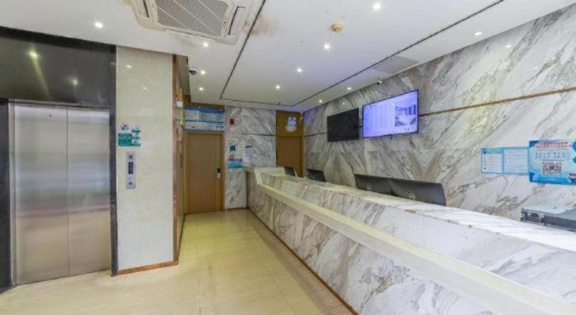 City Comfort Inn (Zhuhai Qinglv Middle Road) 14/54