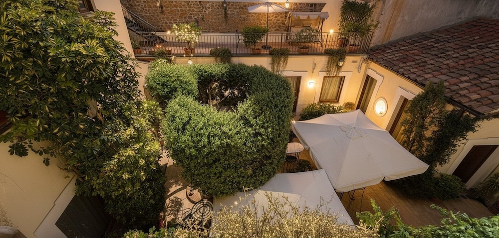 Relais Le Clarisse A Trastevere 69/78