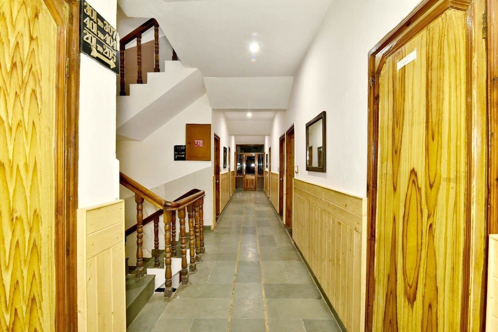HOTEL DEVLOK 41/49