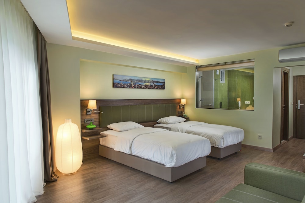 Numi Hotel 11/50