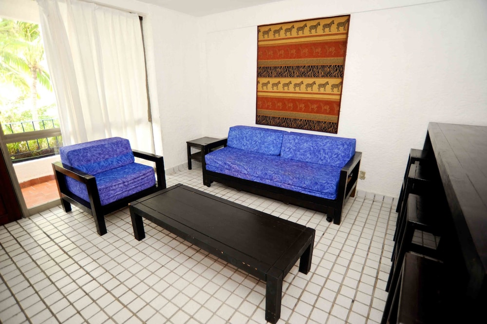 Villas Paraiso Hotel 16/32
