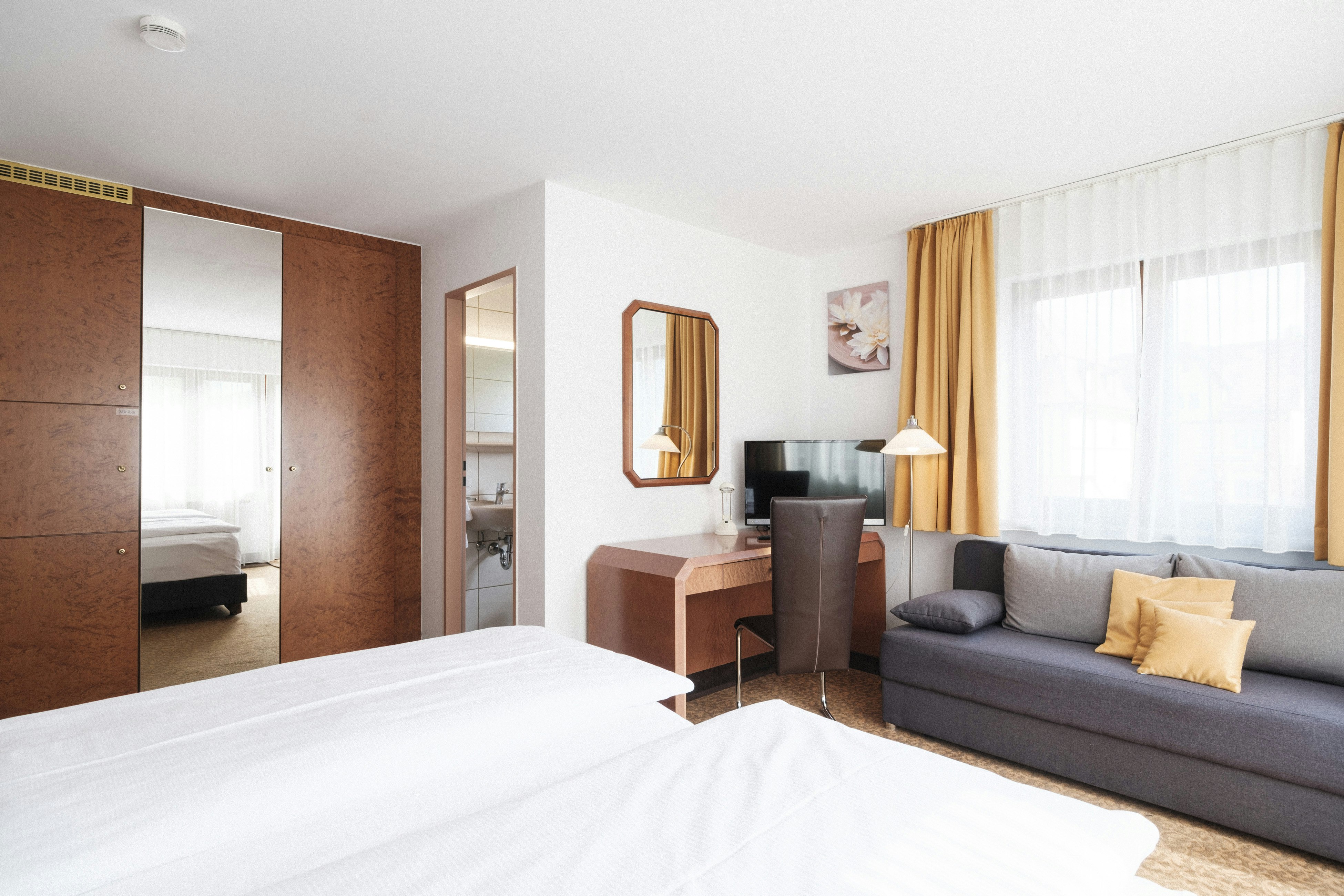 Hotel Flora Stuttgart - Mohringen 5/23