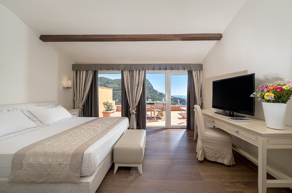Hotel Torre Di Calapiccola 28/74