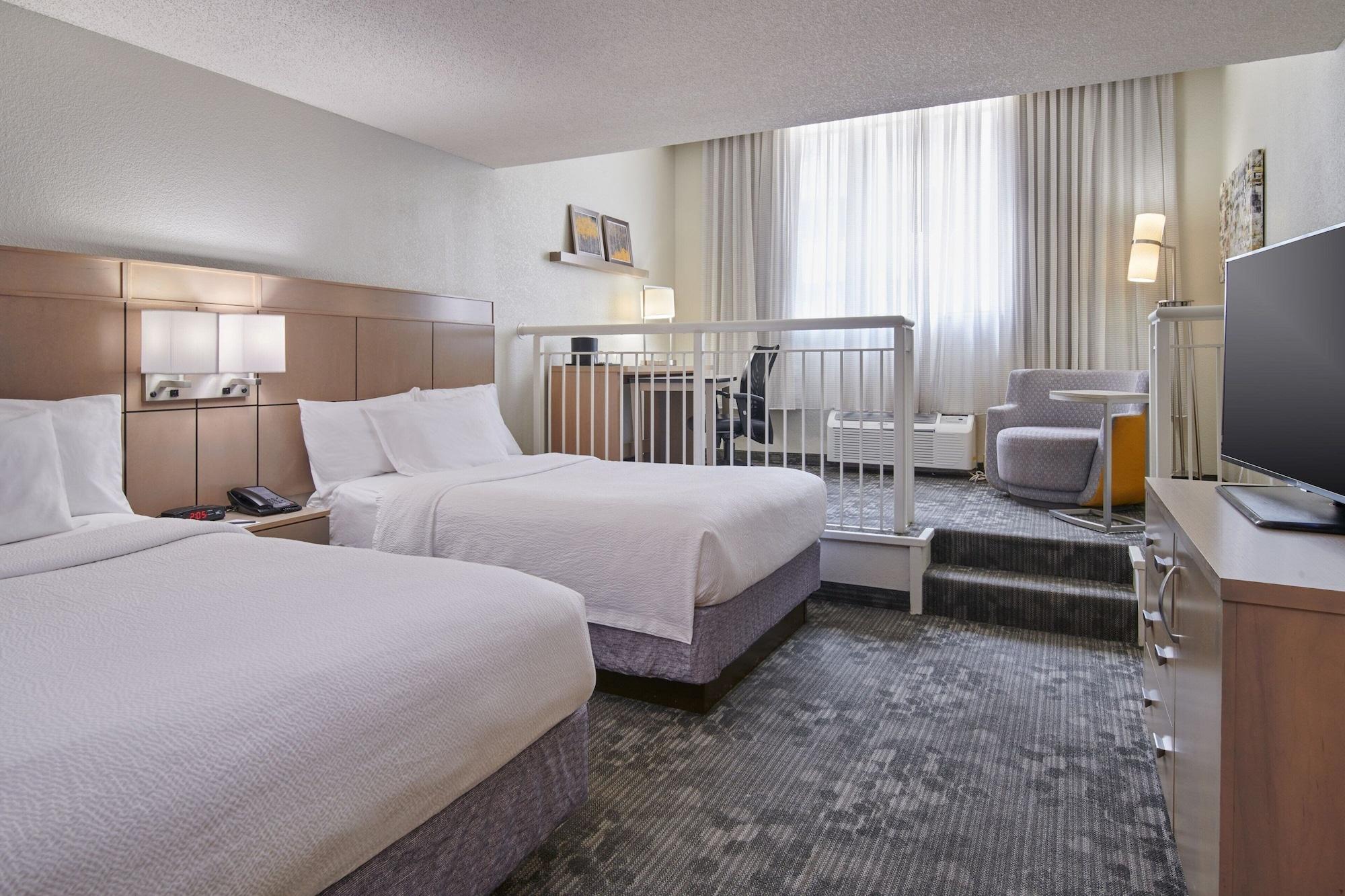Room, Multiple Beds