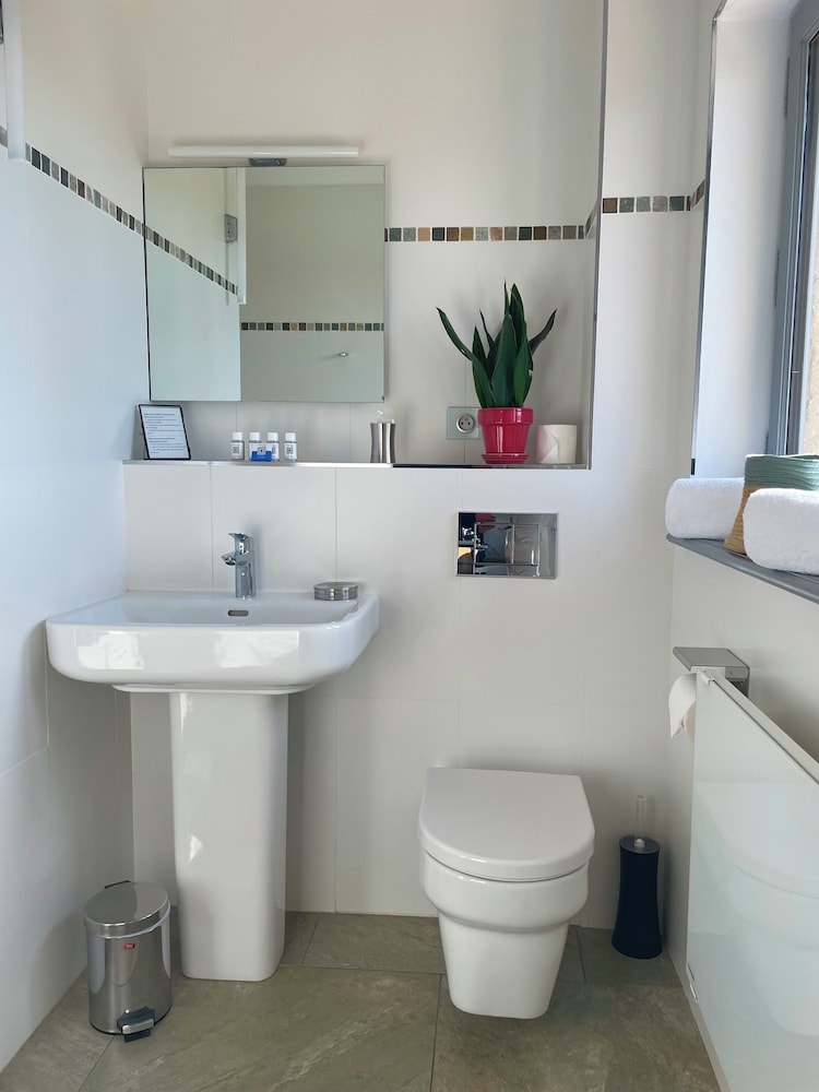 Domaine De L'enclos 46/50