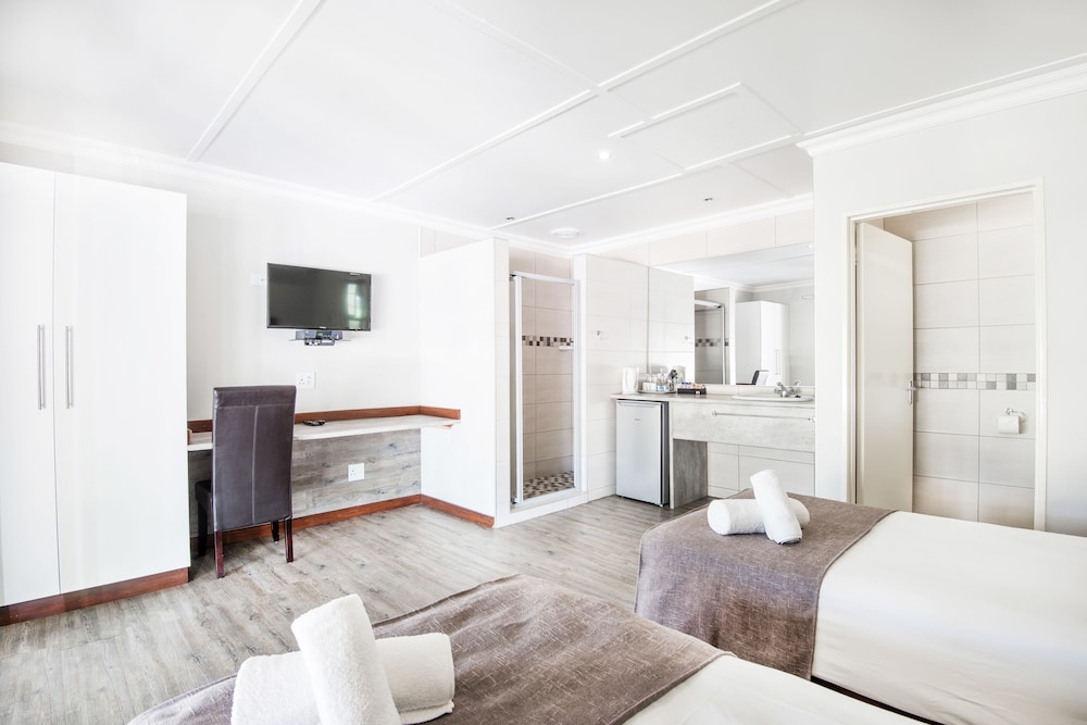 Arebbusch Travel Lodge 48/73